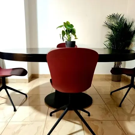 Appartement Central Modern With Panoramic View 2min From The Beach