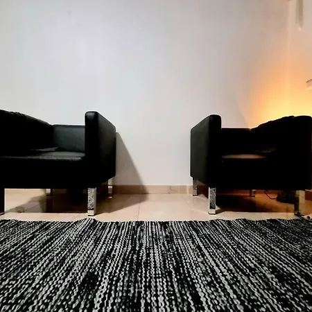 Апартаменты Central Modern With Panoramic View 2min From The Beach Ницца