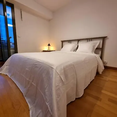 Central Modern With Panoramic View 2min From The Beach Апартаменты