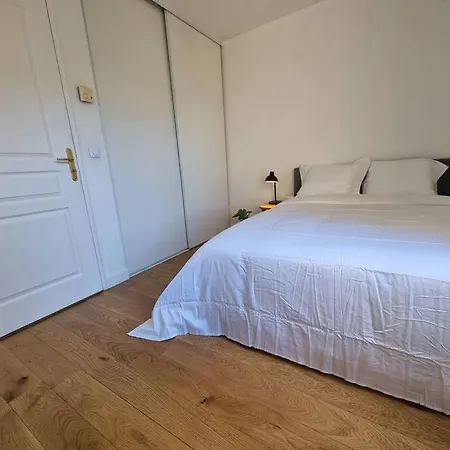Central Modern With Panoramic View 2min From The Beach Nice
